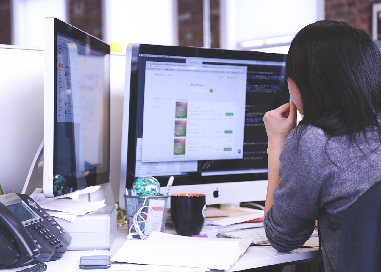 Startup, business, people — Why Open Your Own Franchise?