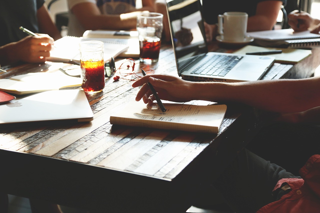 Yellowstone Capital LLC Reviews Ways to Improve Financial Health of Business